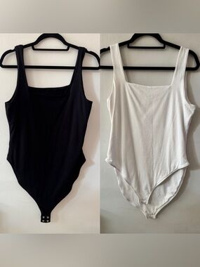 2 for 1 🌟 Old Navy Bodysuits - Black & White Set